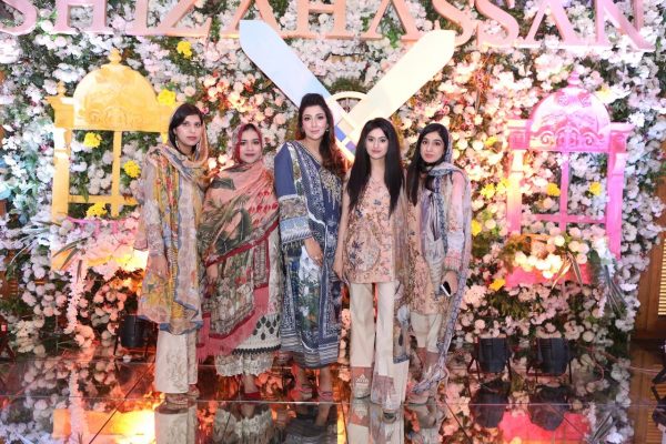 Shiza Hassan exhibits her debut Lawn Collection